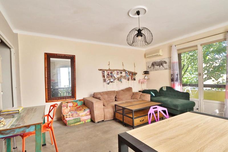 Appartement - 97 m² - 5 pièces