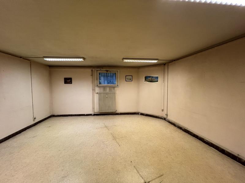 Local commercial - 194 m²