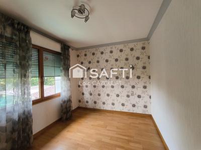 Maison - 110 m² - 5 pièces