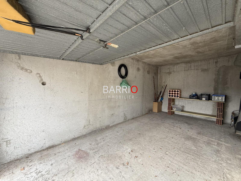 Parking / Garage - 20 m²