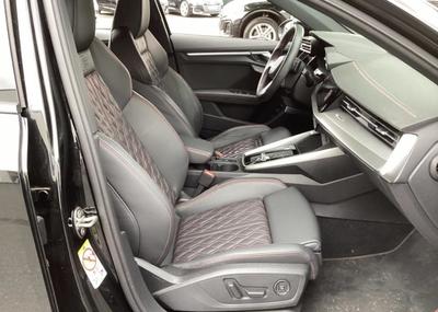Audi A3 sportback 45 TFSIe s-Line 245 Hybride Rechargeable / Sieges Rs Cuir B&amp;O Siegses Elec Matrix Led Aff Tete Haute Camera de Recul