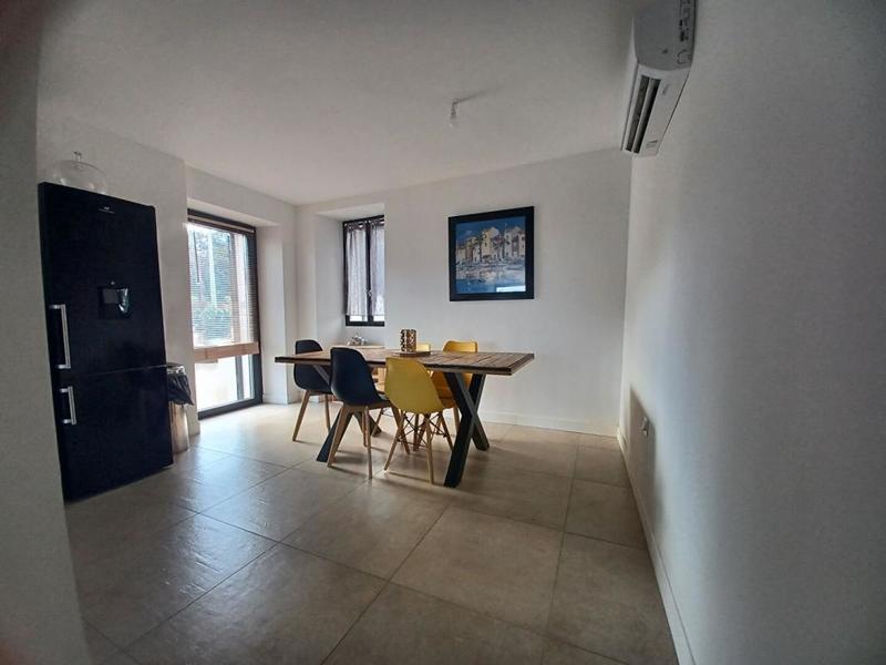 Villa - 101 m² - 4 pièces