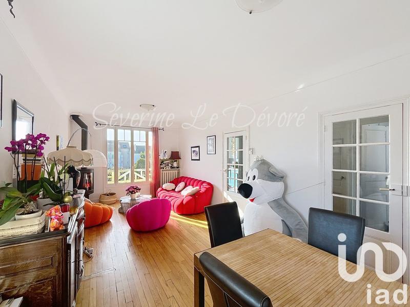 Maison - 143 m² - 8 pièces