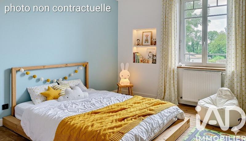 Maison - 288 m² - 8 pièces