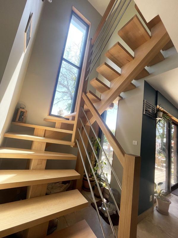 Maison - 254 m² - 13 pièces