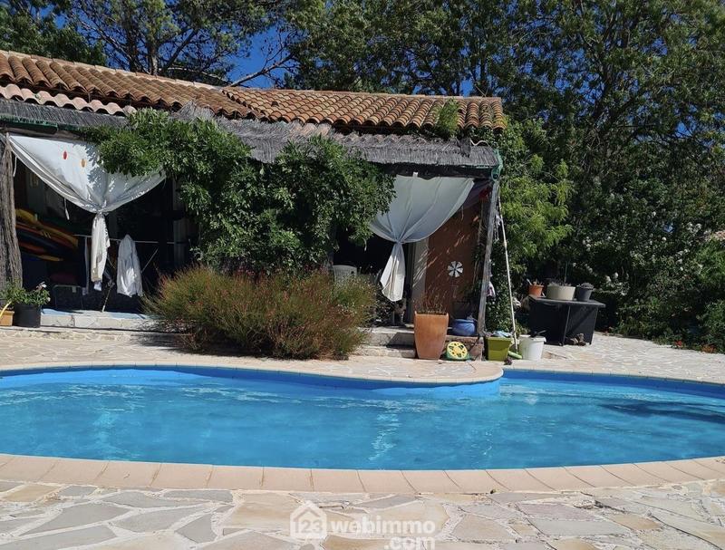 Villa - 130 m² - 4 pièces