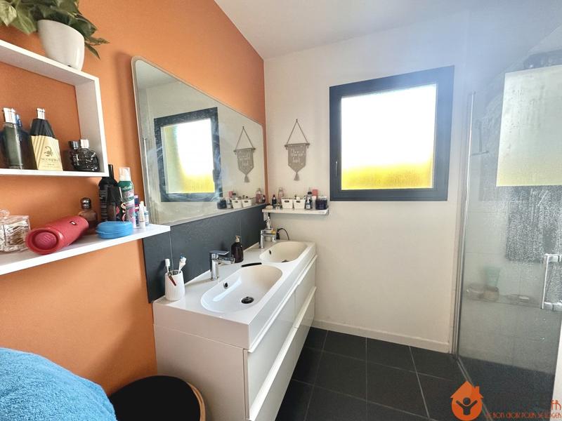 Maison - 140 m² - 5 pièces