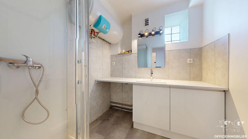 Appartement - 65 m² - 2 pièces