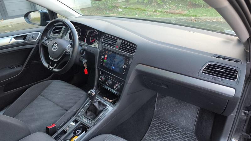Volkswagen Golf 1.0 Tsi 115.0 Confortline