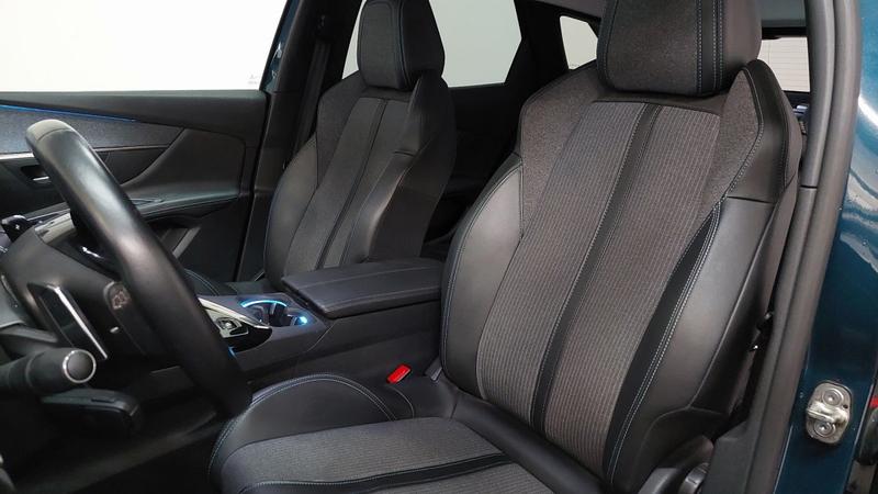 Peugeot 3008 BlueHDi 130 s&amp;S Eat8 Allure Pack