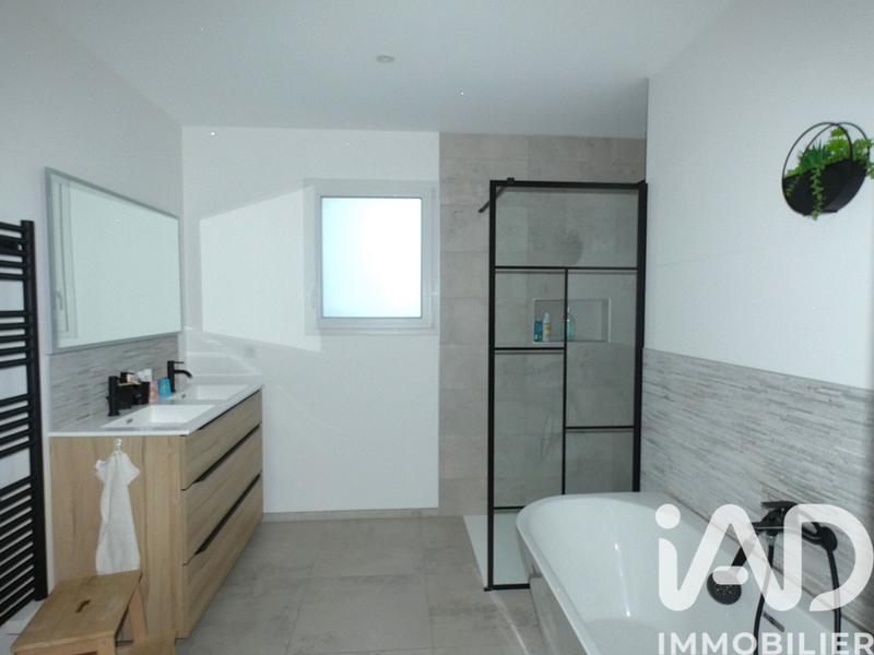 Maison - 114 m² - 6 pièces