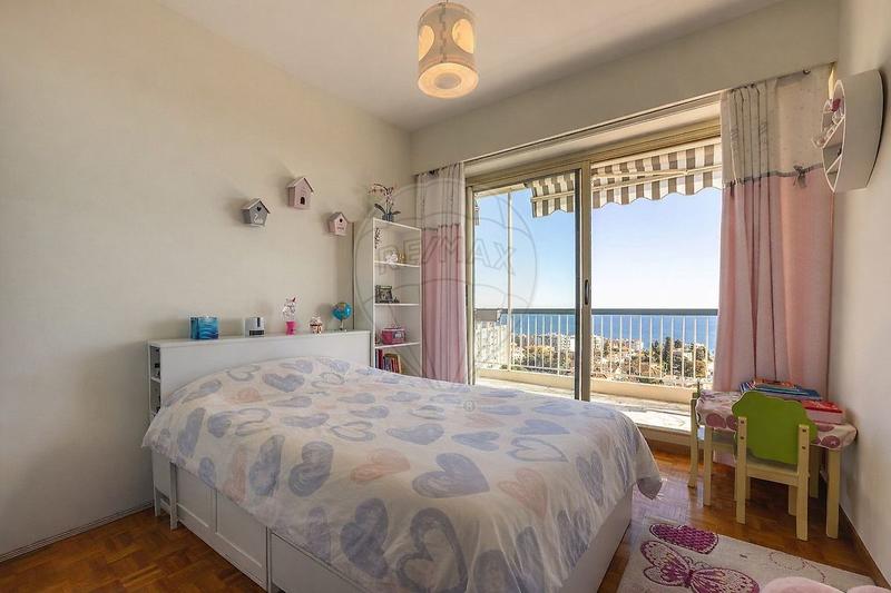 Appartement - 135 m² - 5 pièces