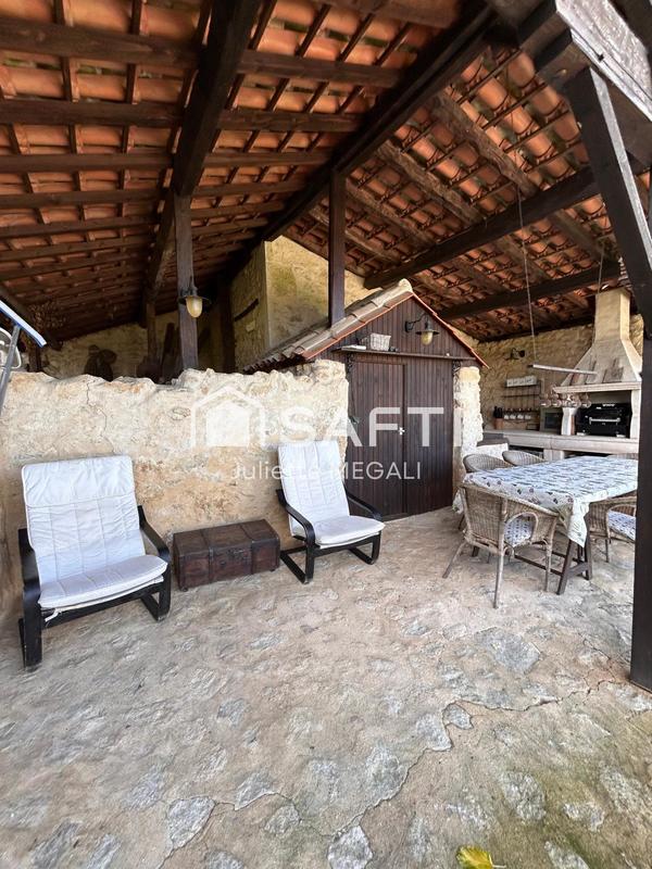 Maison - 160 m² - 5 pièces