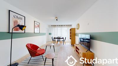 Chambre - 10 m² - 1 pièce