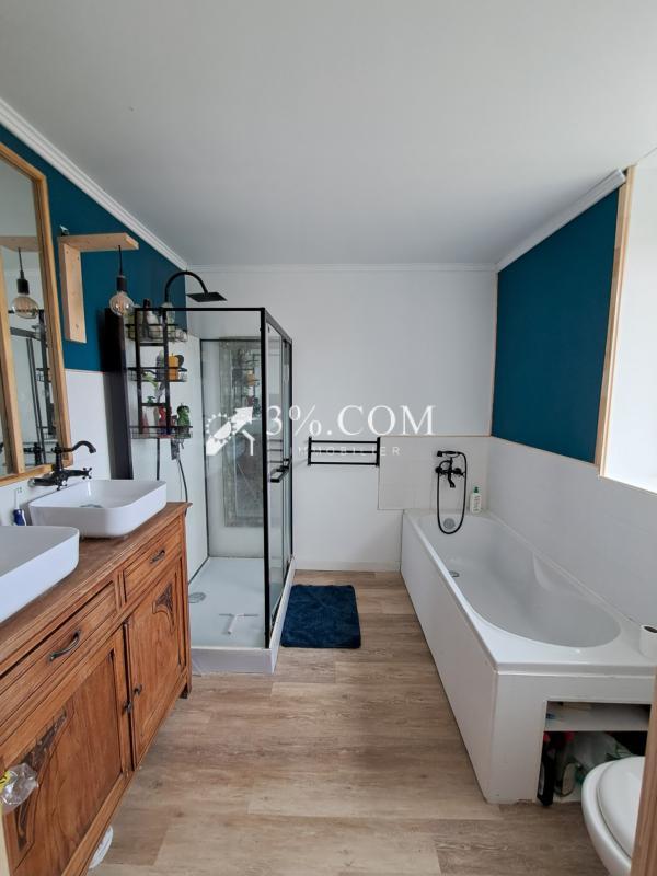 Maison - 134 m² - 7 pièces