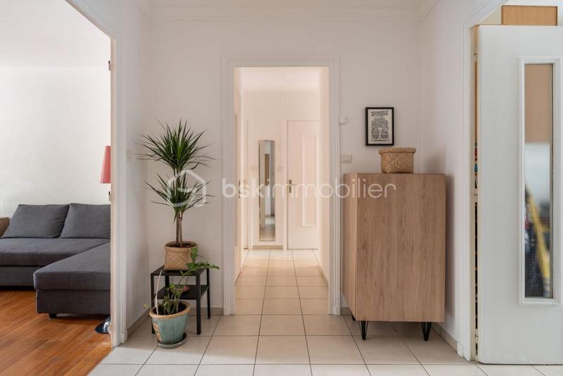 Appartement - 79 m² - 3 pièces
