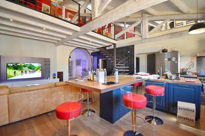 Duplex - 266 m² - 5 pièces