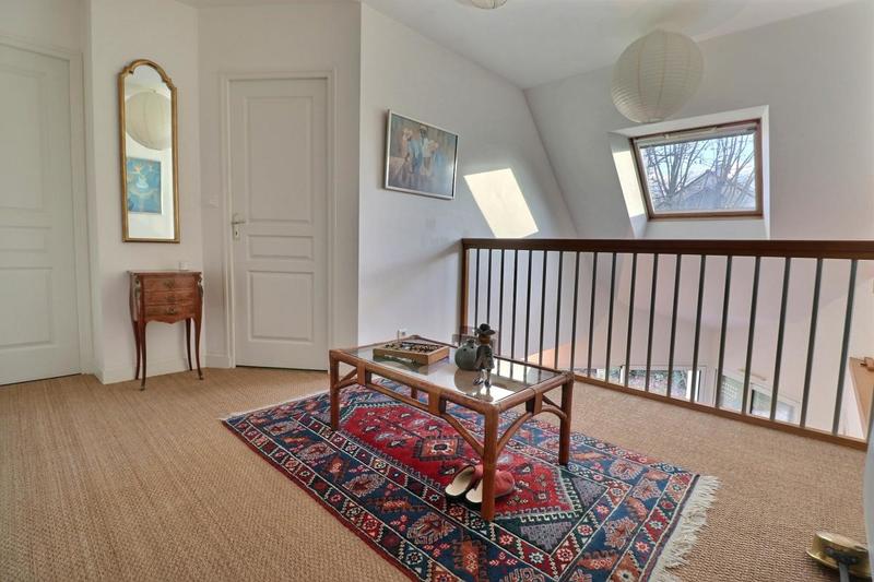 Maison - 146 m² - 6 pièces