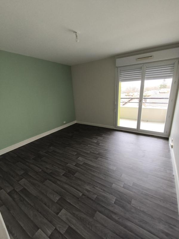 Appartement - 83 m² - 4 pièces