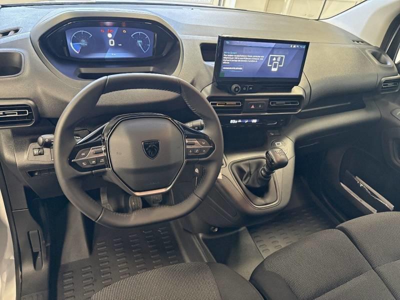 Peugeot Partner Fgn Fourgon m Diesel 100 Ch Manuelle Serie Speciale Pro Skill