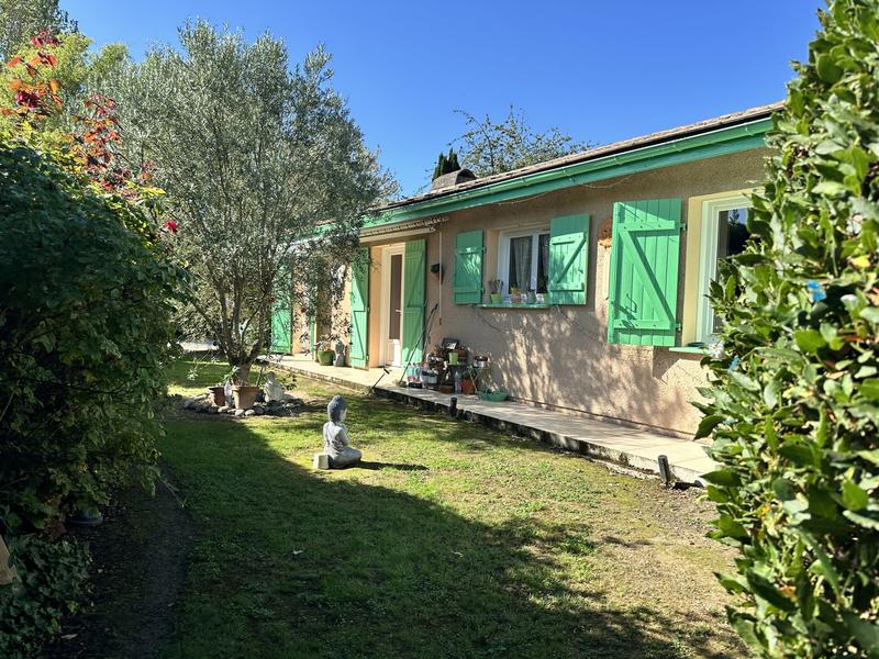 Maison traditionnelle - 103 m² - 5 pièces