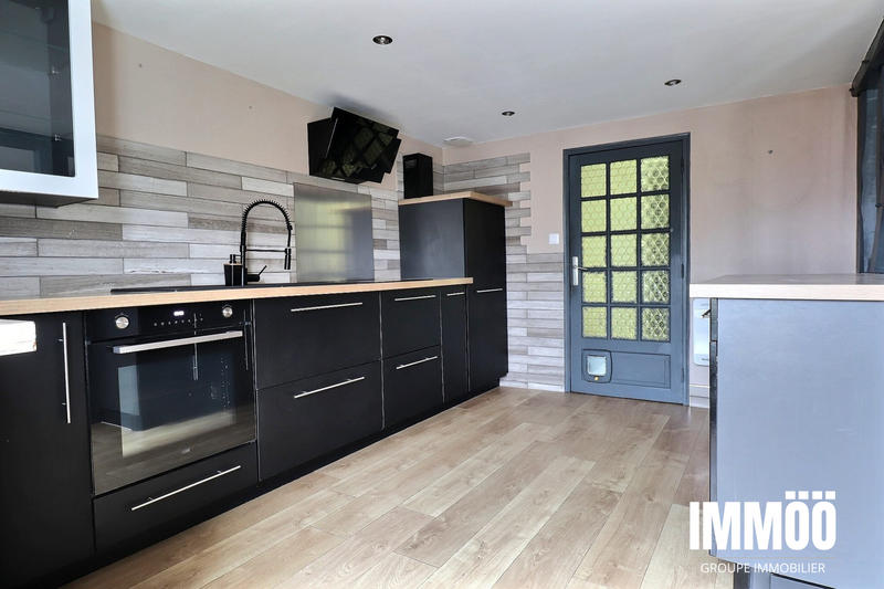 Maison - 82 m² - 4 pièces