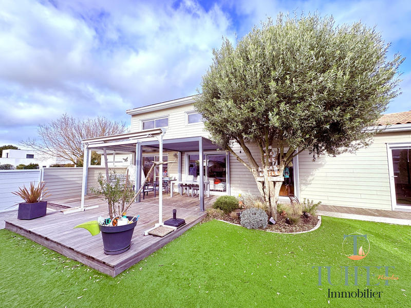 Villa - 150 m² - 6 pièces