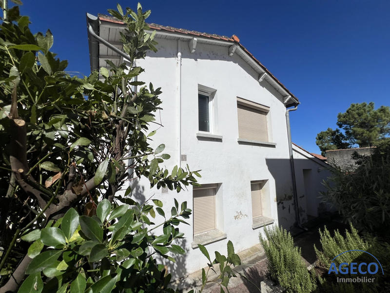 Maison - 132 m² - 1 pièce