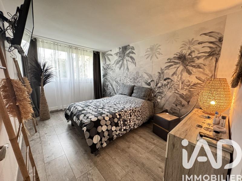 Maison - 142 m² - 7 pièces