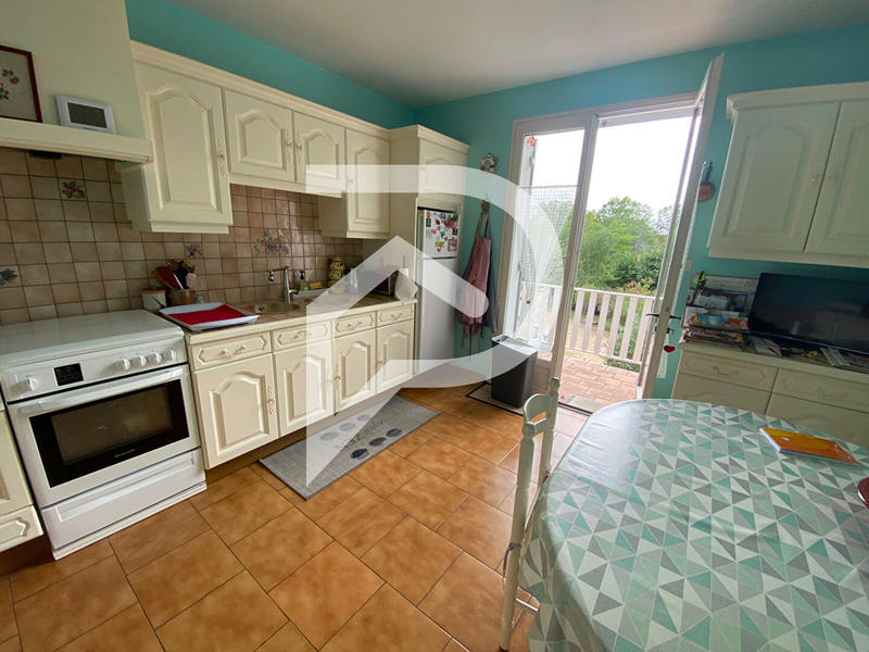 Maison - 138 m² - 8 pièces