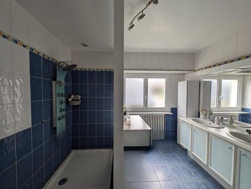 Maison - 151 m² - 6 pièces