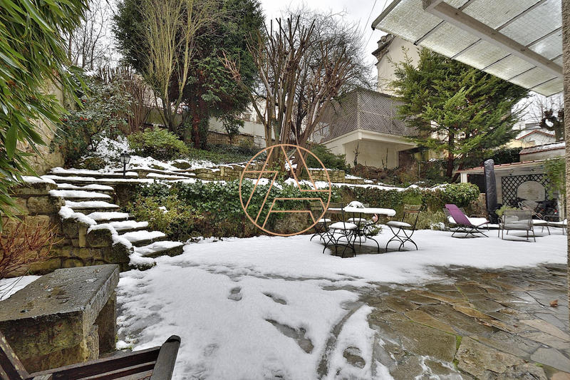 Maison ancienne - 200 m² - 8 pièces