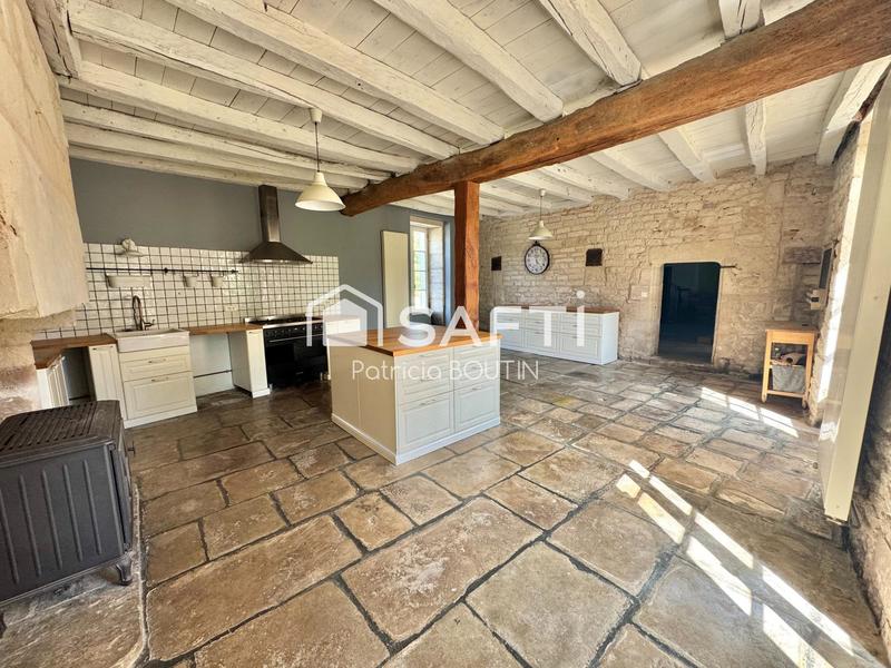 Maison - 256 m² - 6 pièces