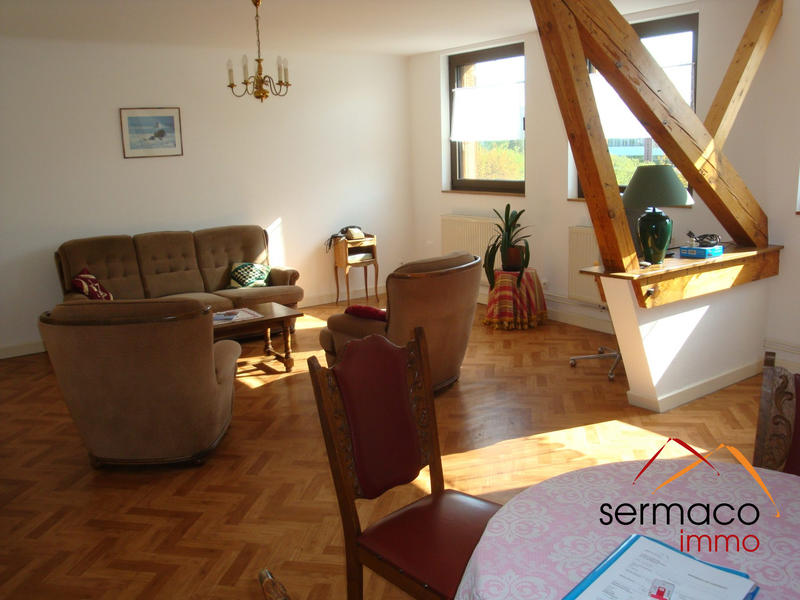 Appartement - 81 m² - 2 pièces