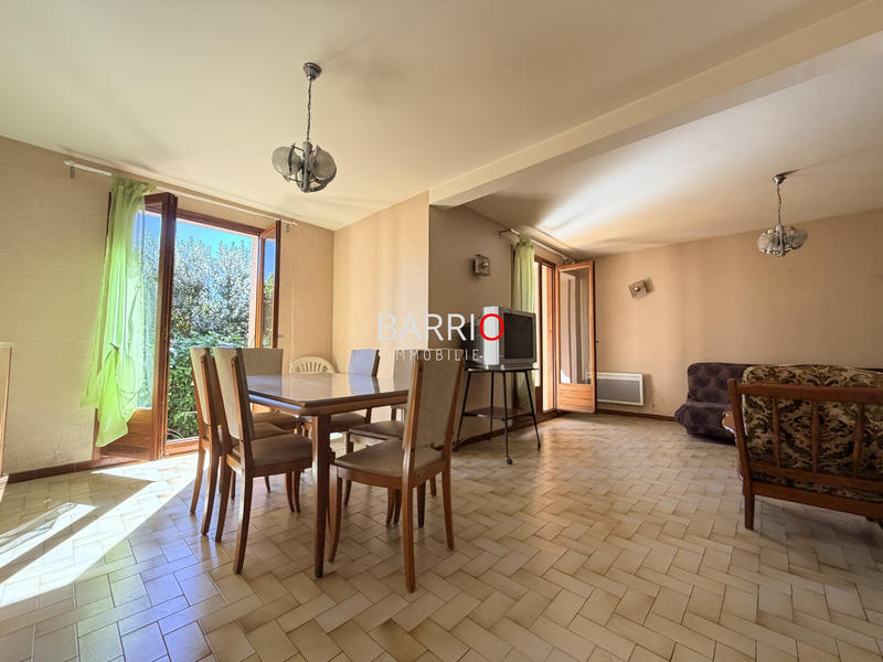 Villa - 164 m² - 6 pièces