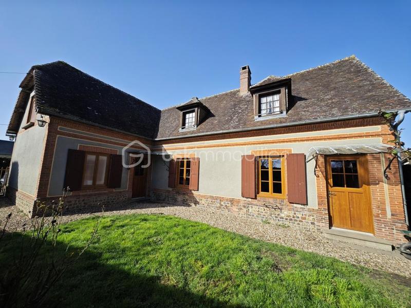 Maison - 123 m² - 9 pièces