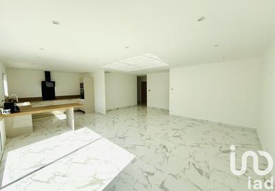 Maison - 115 m² - 4 pièces