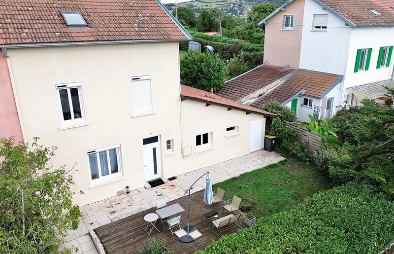 Maison - 85 m² - 4 pièces