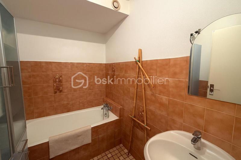 Appartement - 46 m² - 2 pièces