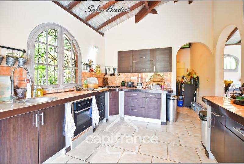 Maison - 108 m² - 5 pièces