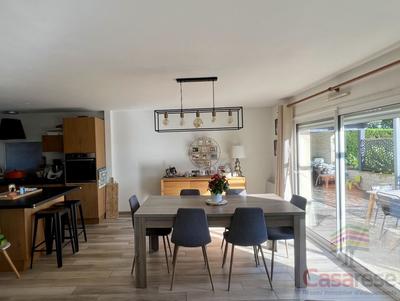 Maison - 145 m² - 5 pièces