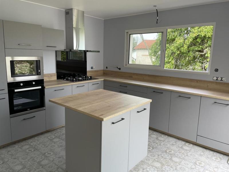 Maison - 90 m² - 4 pièces