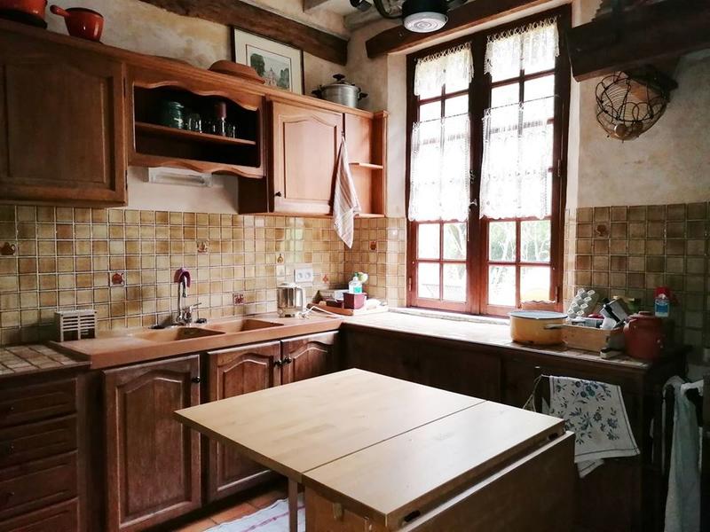 Maison traditionnelle - 149 m² - 6 pièces