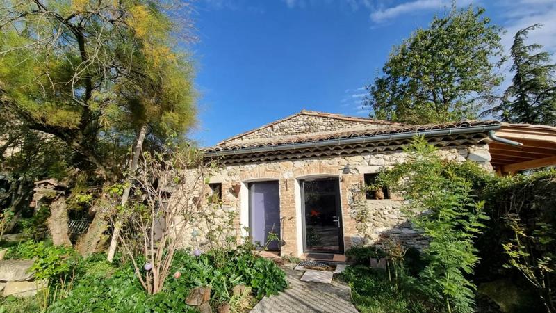 Maison en pierre - 291 m² - 7 pièces