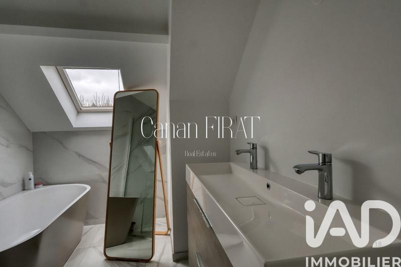 Maison de ville - 122 m² - 6 pièces