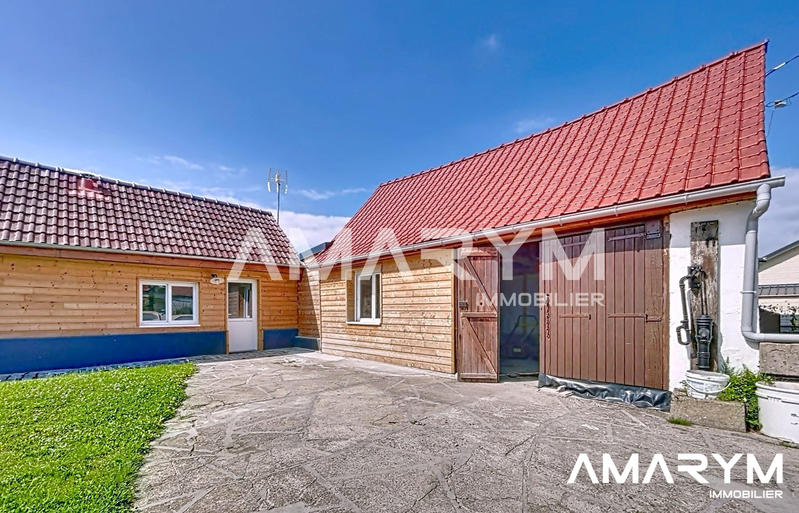 Maison traditionnelle - 104 m² - 4 pièces