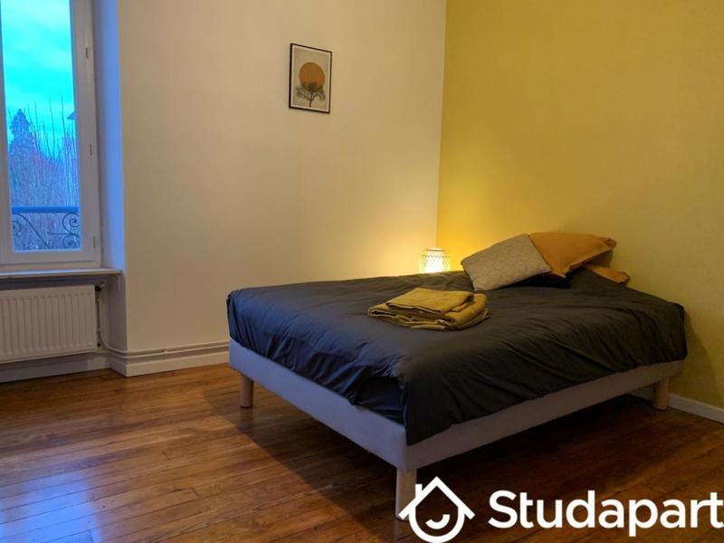 Chambre - 15 m² - 1 pièce