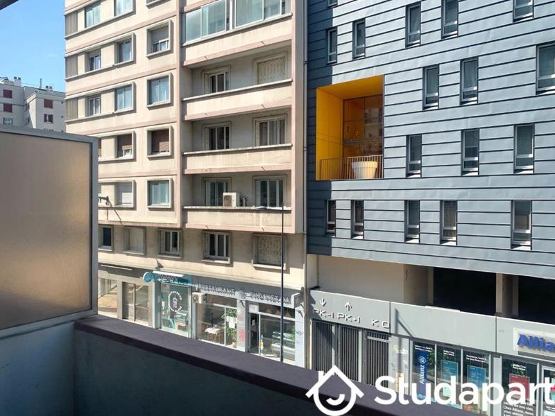 Appartement - 60 m² - 3 pièces