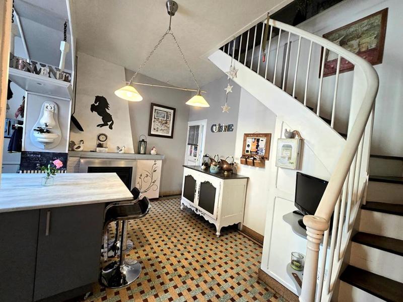 Maison - 152 m² - 6 pièces