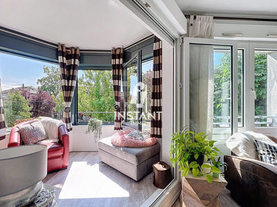 Appartement - 75 m² - 3 pièces